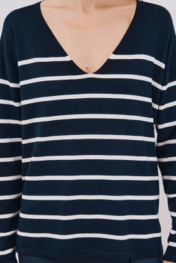 Camisola de malha decote bico