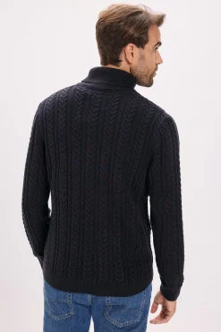 Camisola de malha gola em tricô trançado