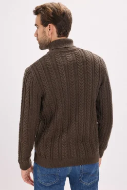 Camisola de malha gola em tricô trançado