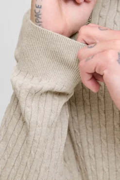 Camisola de malha trançado