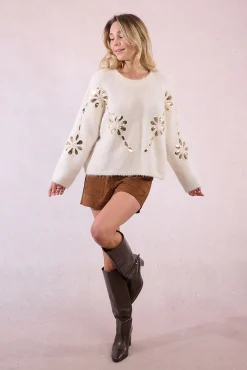 Camisola de manga comprida com detalhe de flor