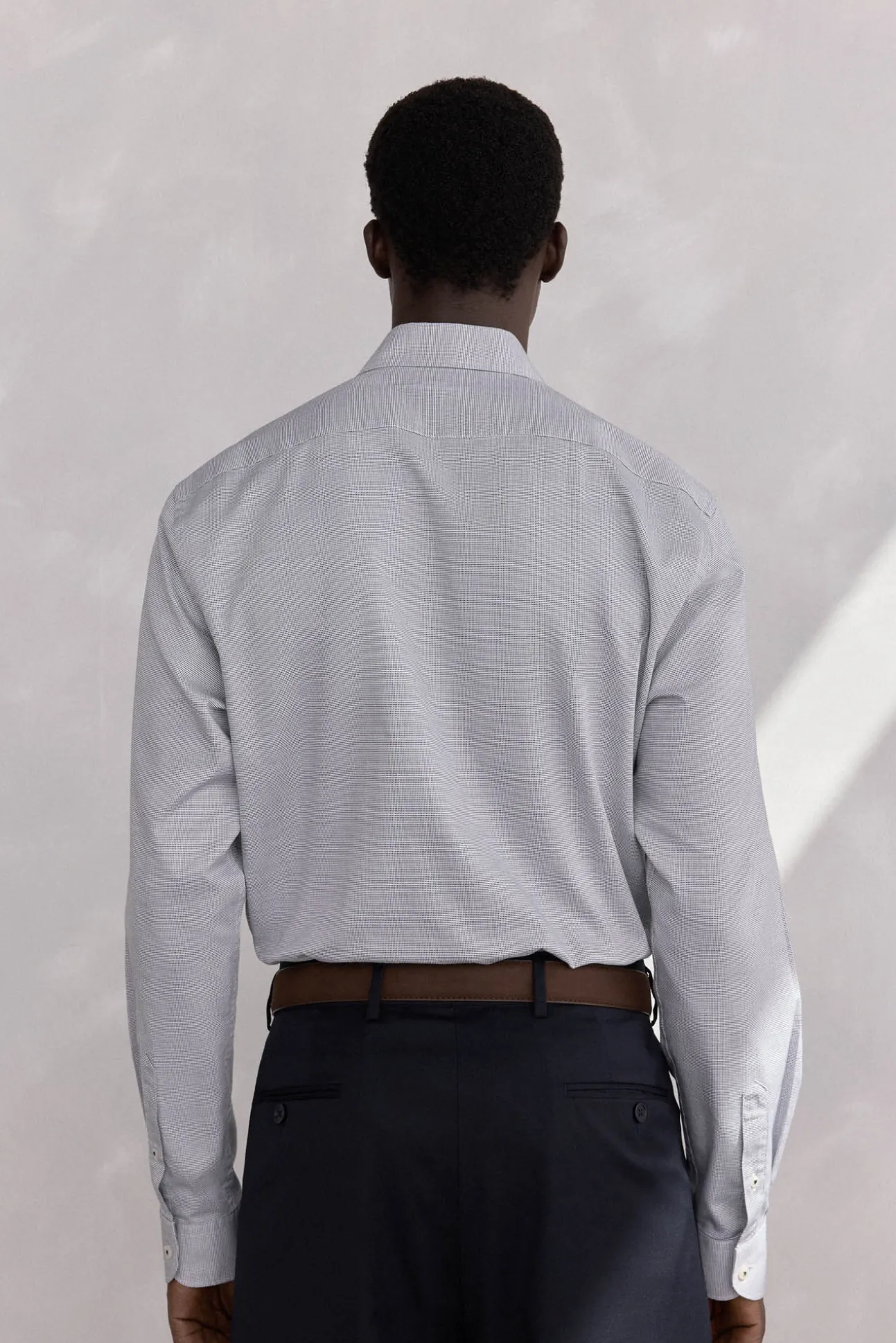 Camisola estruturada fácil de passar + modelagem regular anti-odor