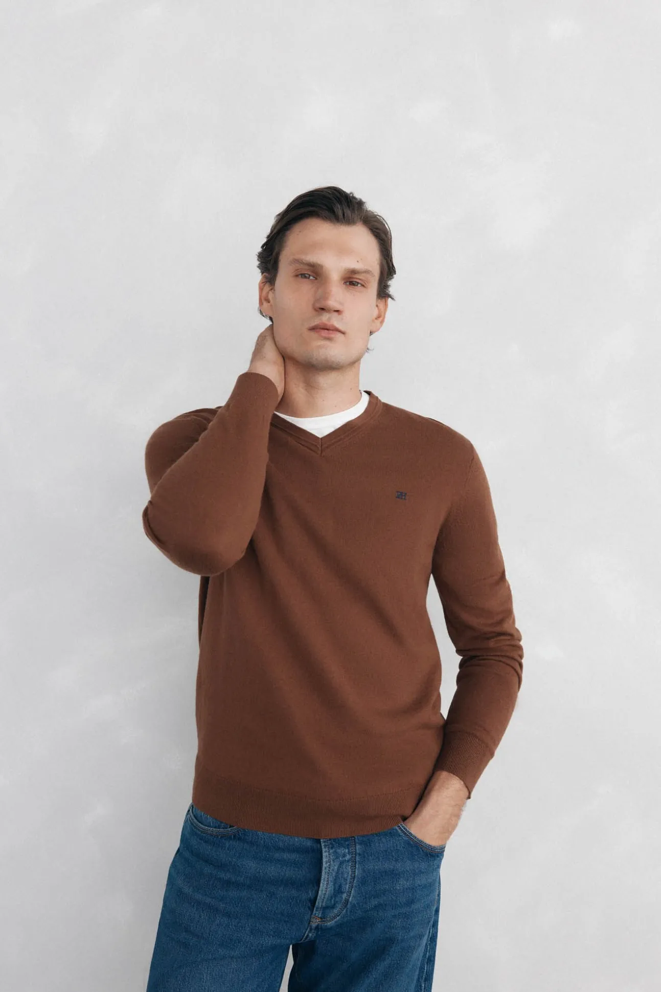 Camisola gola em bico