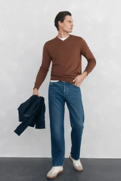 Camisola gola em bico