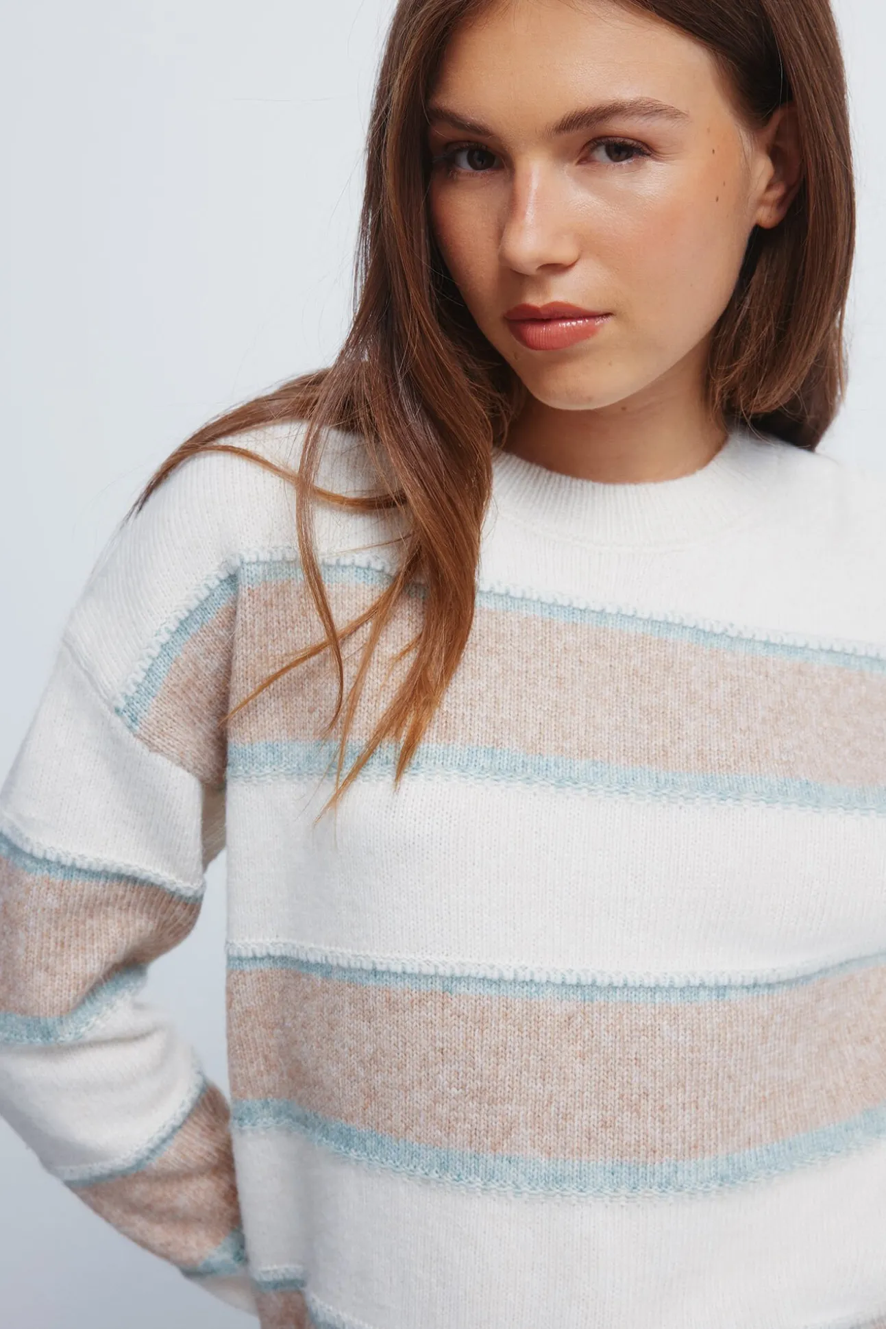Camisola listrado multicolorido em relevo