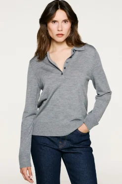Camisola polo 100% lã merino.