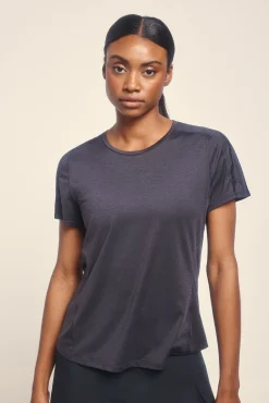 Camisola preta ultraleve