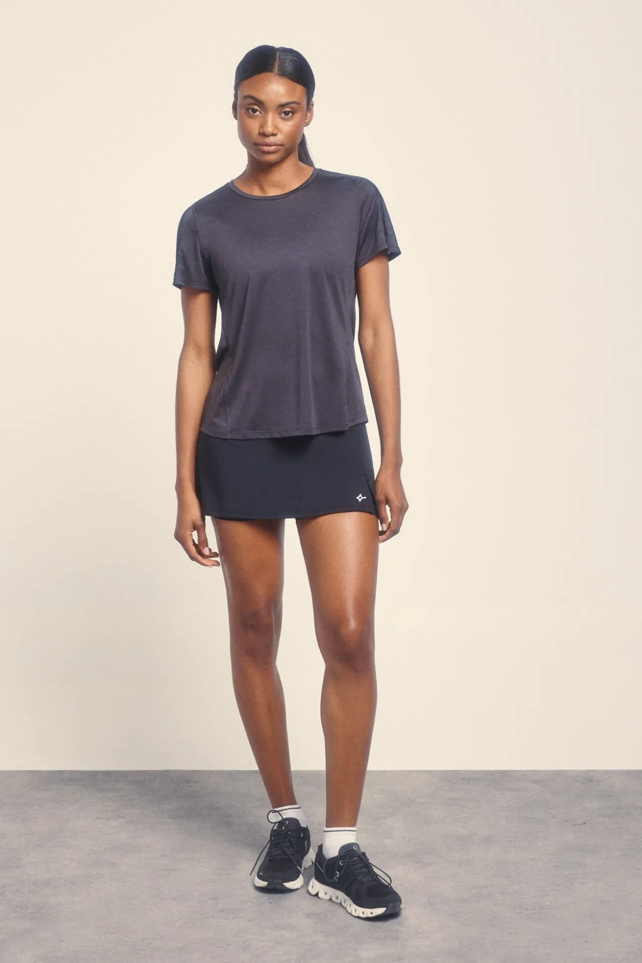 Camisola preta ultraleve