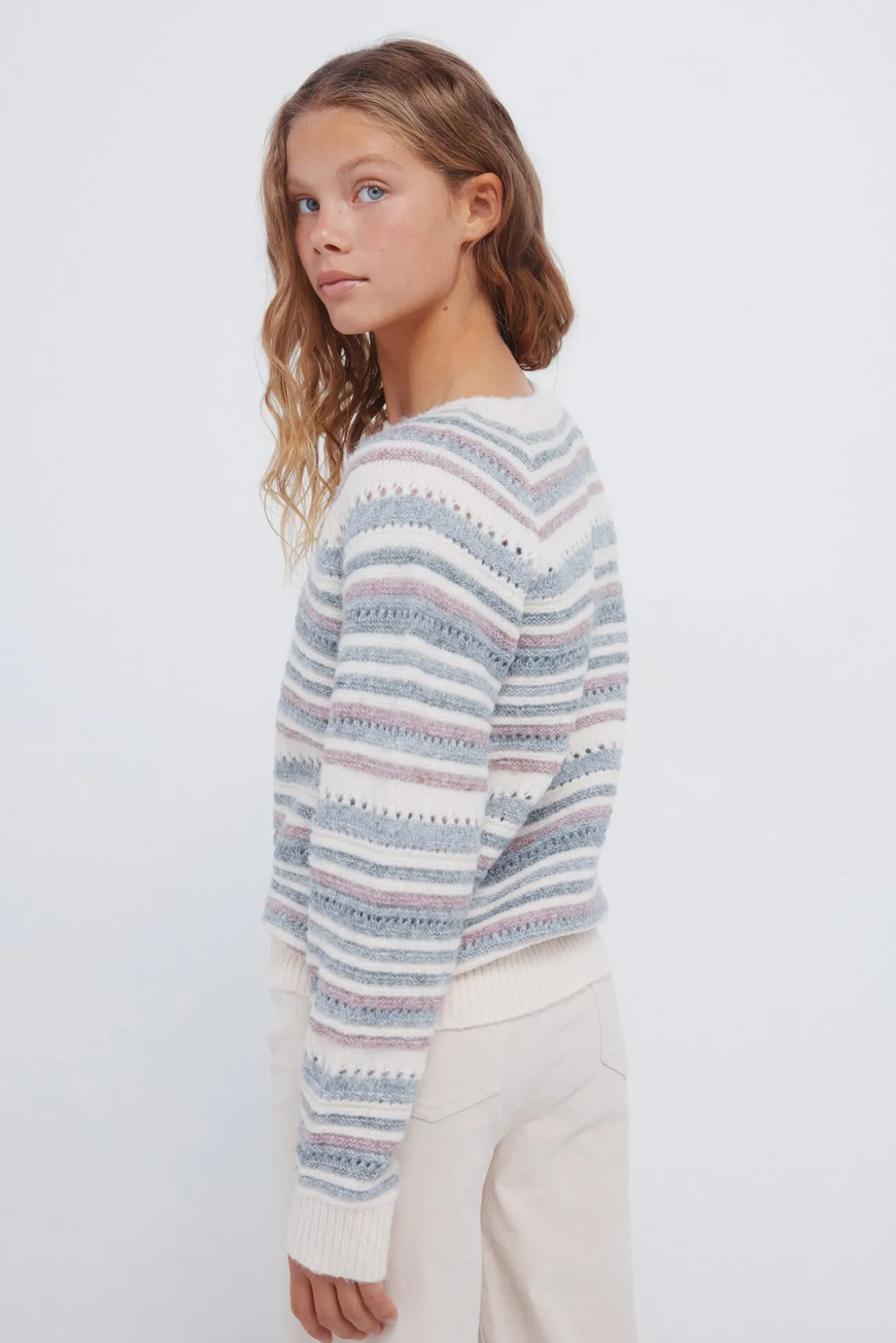 Camisola riscas para meninas.