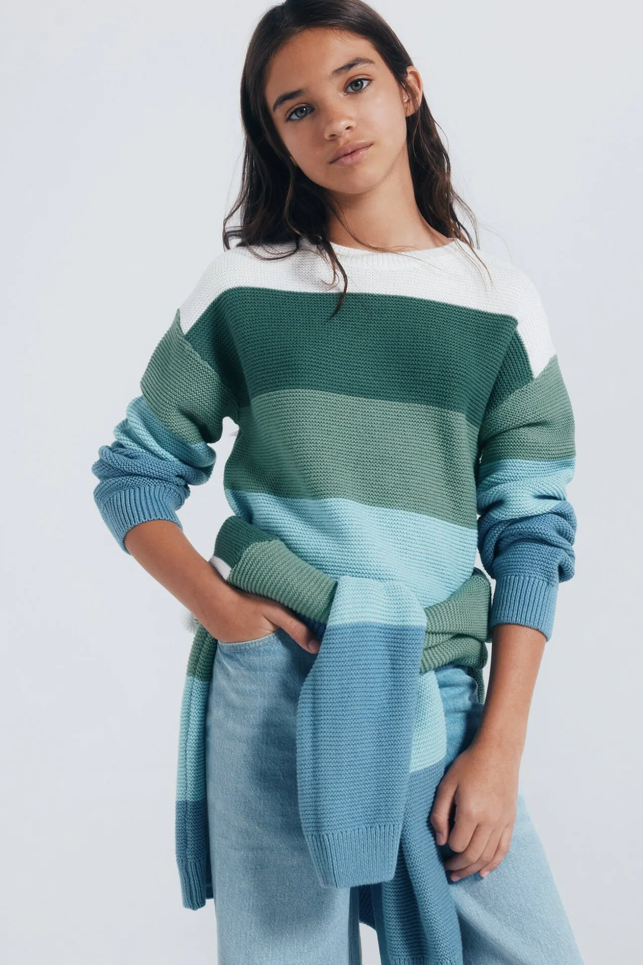 Camisola às riscas para menina