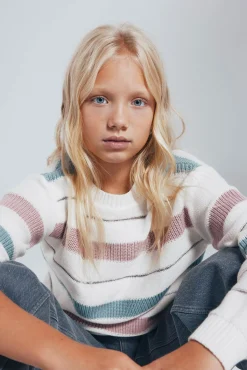 Camisola às riscas para menina