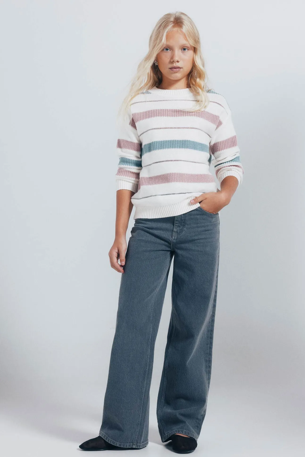 Camisola às riscas para menina