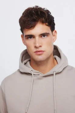 Capuz básico com sweatshirt