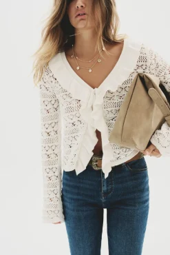 Cardigan com babados
