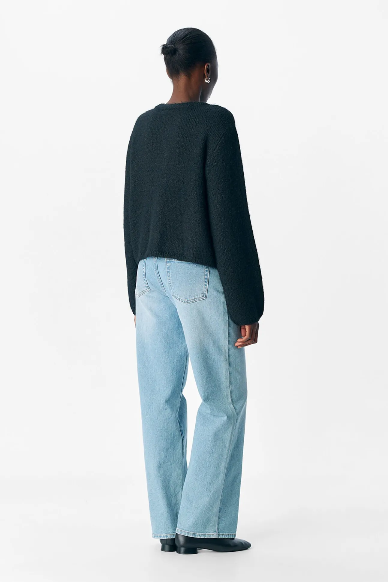 Cardigan de lã com gola redonda