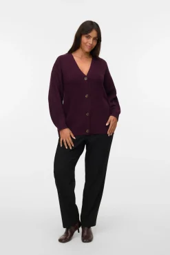 Cardigan plus size de malha malha