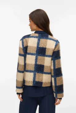 Casaco de borrego com estampado xadrez