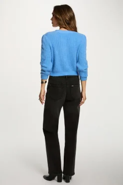 Casaco de malha slim fit com gola em V
