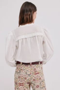 Cecília. Blusa bordada