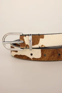 Cinto de pele com estampado de couro de vaca