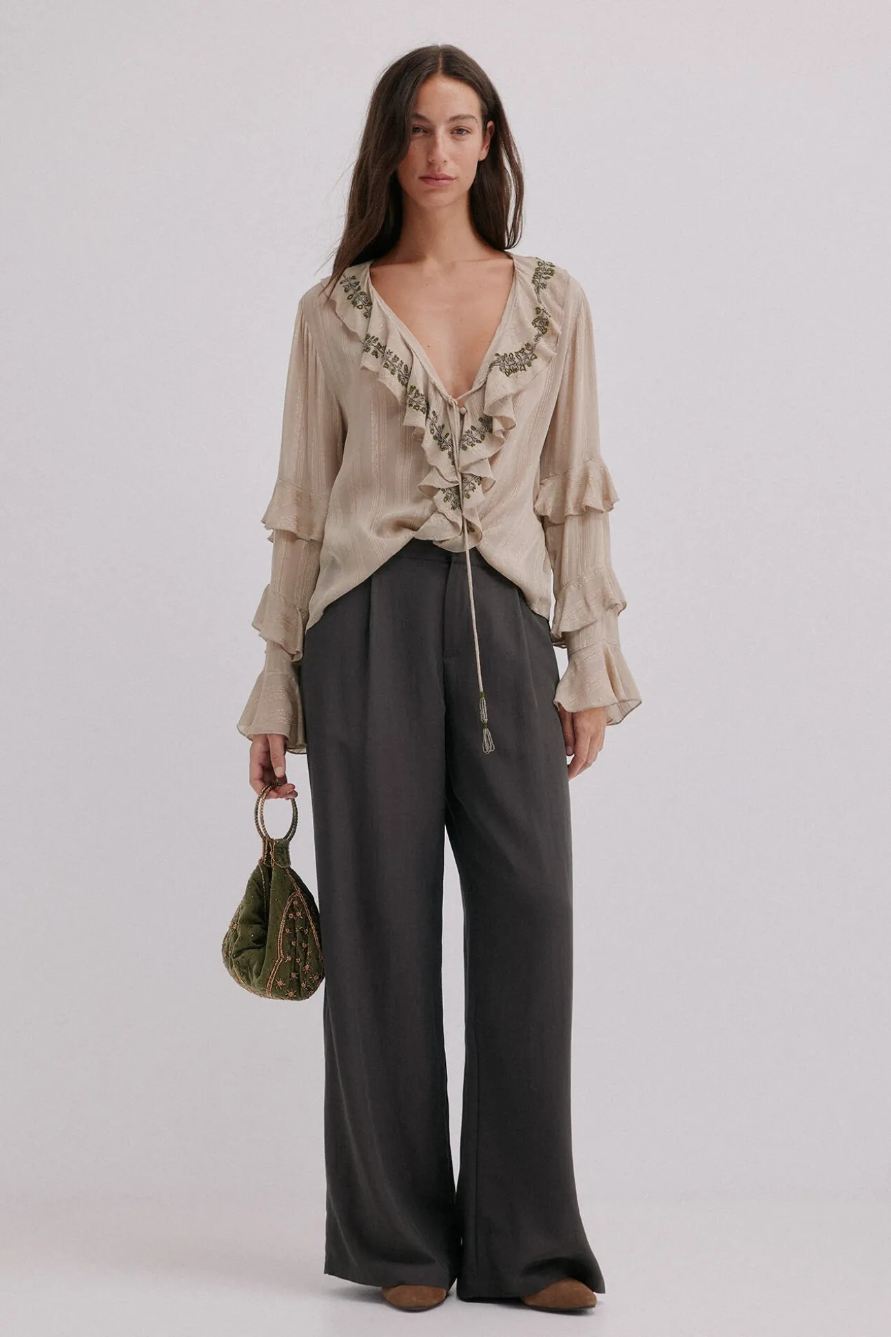 Clotilde. Blusa romântica