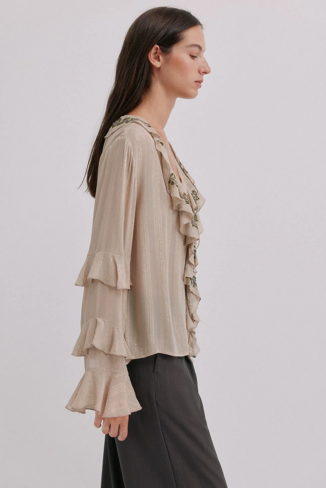 Clotilde. Blusa romântica