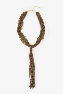 Colar de borlas