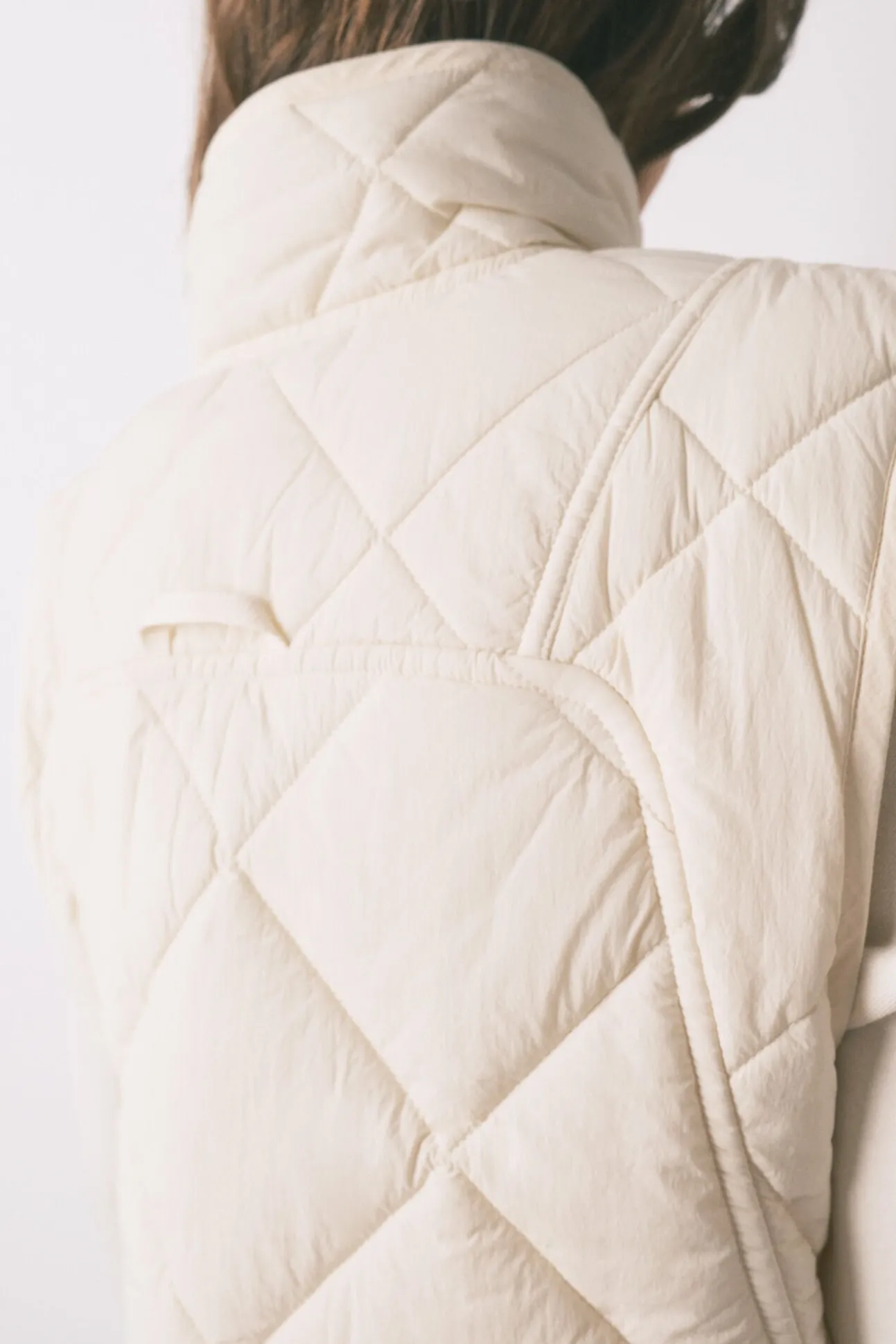 Colete acolchoado branco