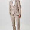 Conjunto de blazer e calças