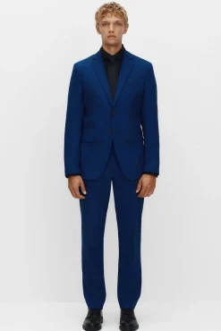 Conjunto de blazer e calças