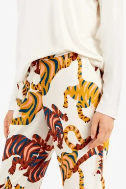 Conjunto de pijama com estampado de tigre