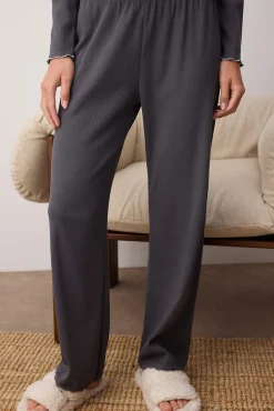 Conjunto de pijama de algodão canelado com detalhes de renda