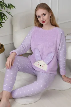 Conjunto de pijama de polar com corações na cor lilás