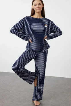 Conjunto de pijama de viscose riscas azul marinho