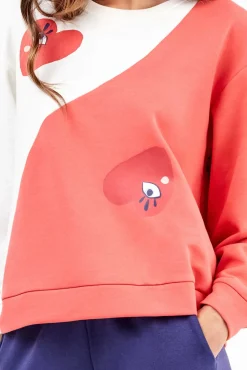 Conjunto de pijama em pelúcia escovada com motivos de coração