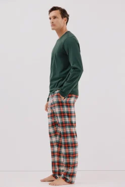 Conjunto de pijama malha e tecido