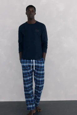 Conjunto de pijama malha e tecido