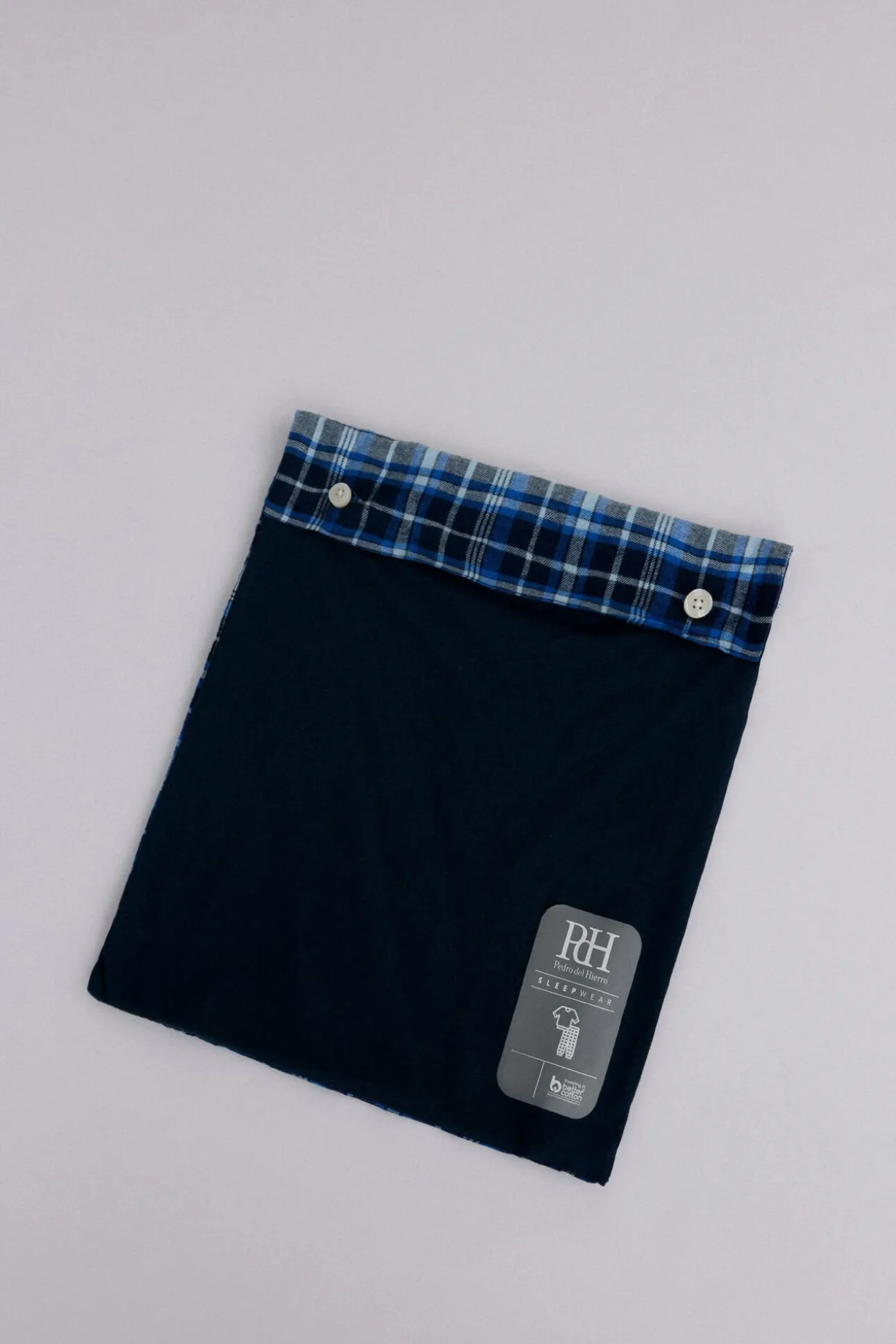Conjunto de pijama malha e tecido