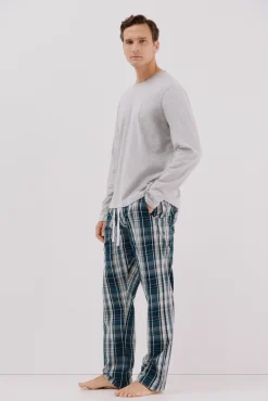 Conjunto de pijama malha e tecido