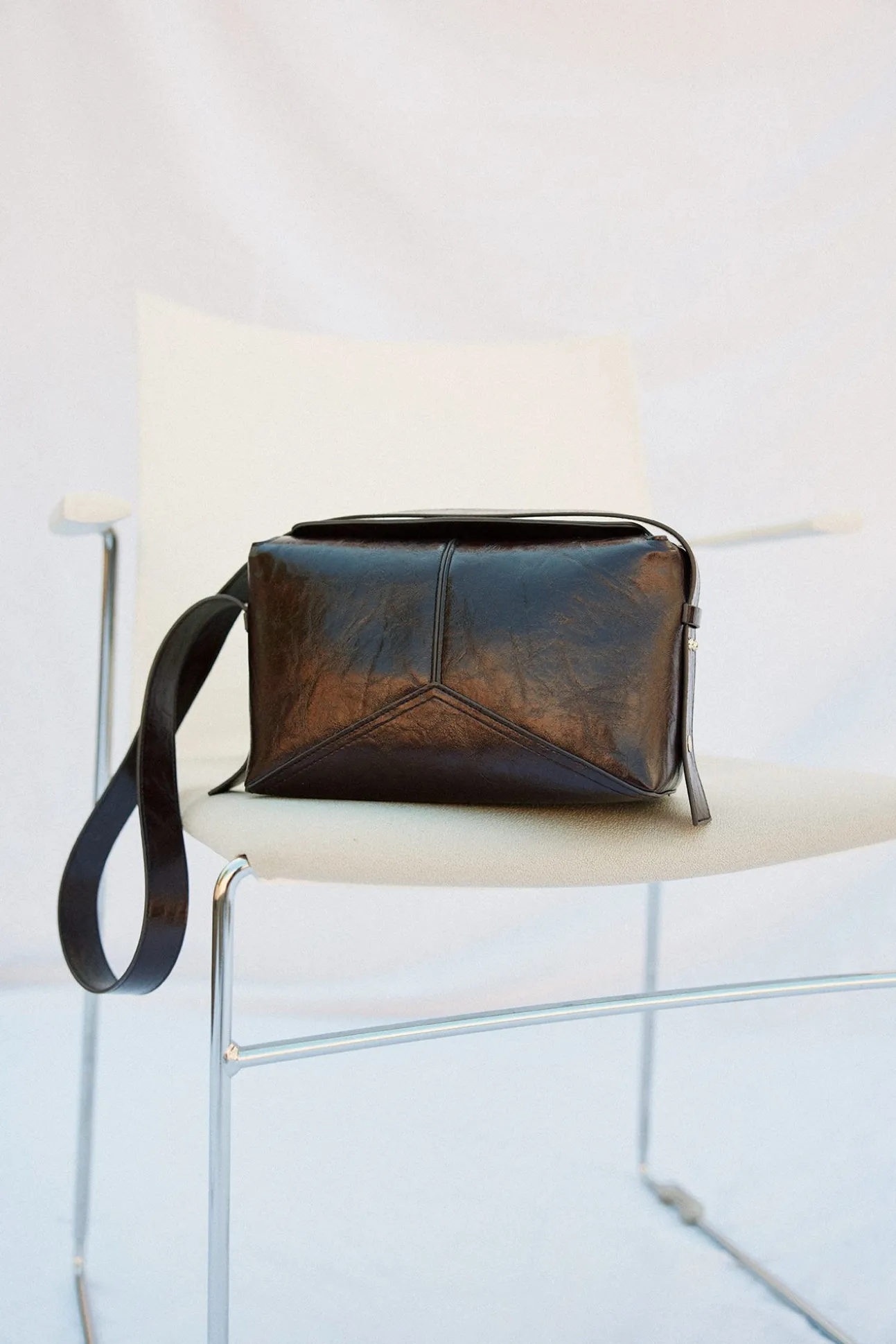 Cortes nos bolsos dos ombros