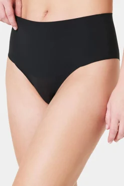 Cueca brasileira moldadora invisível SPANX supersmooth™ Undie-tectable®