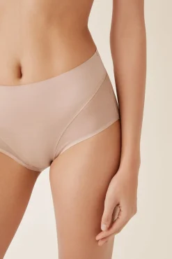 Cueca média modeladora tule nude