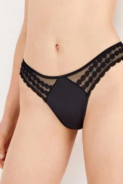 Cuequinha brasileira de renda