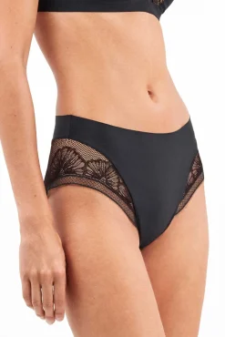 Cuequinha de renda floral de cintura renda