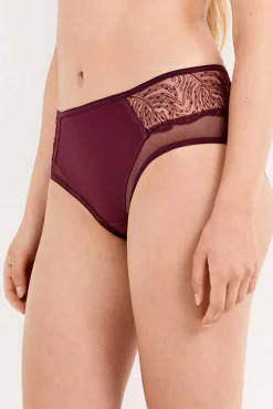 Cuequinha larga com detalhes transparentes