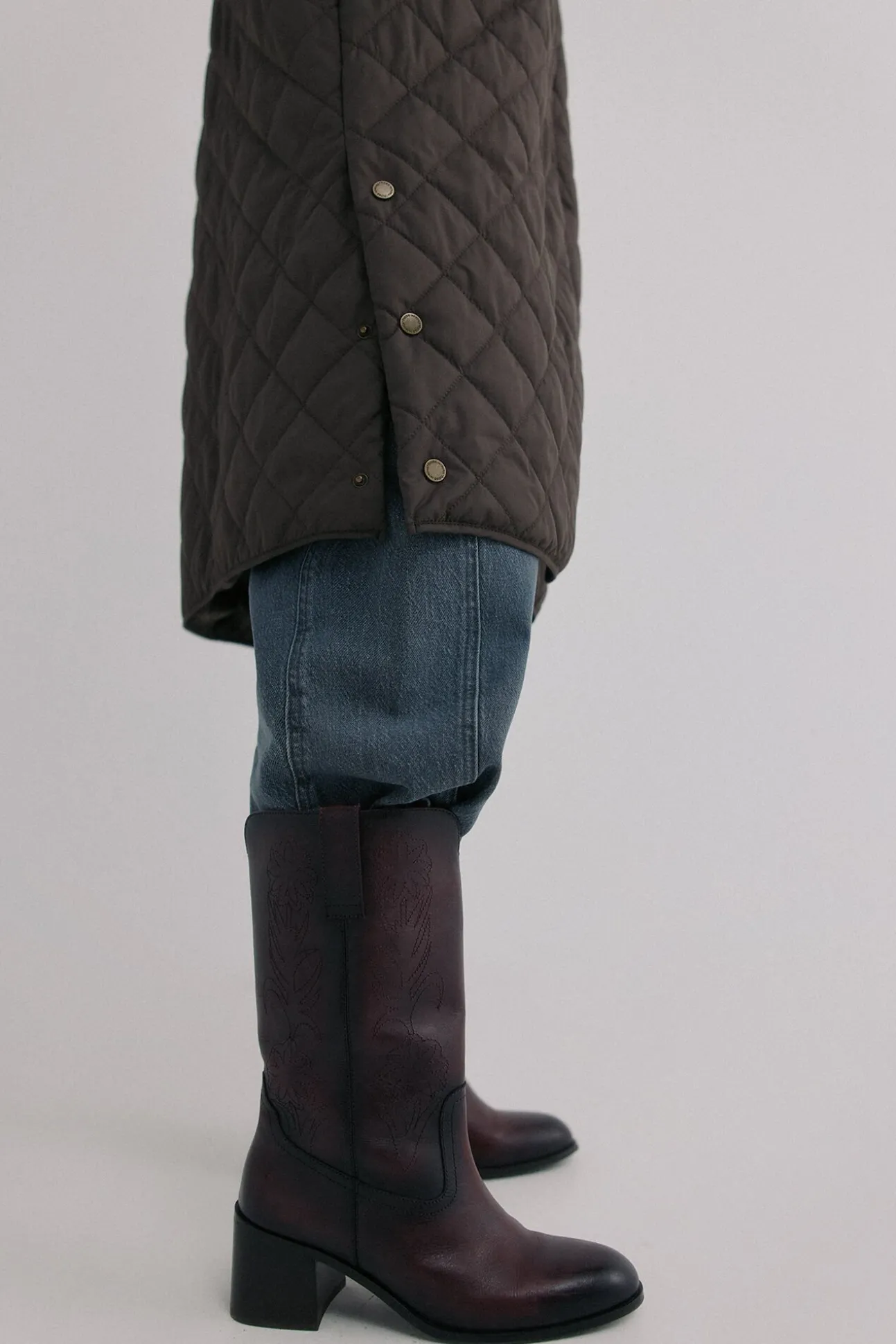 Dalila. Desportiva acolchoado