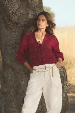 Eva. jaqueta bordada