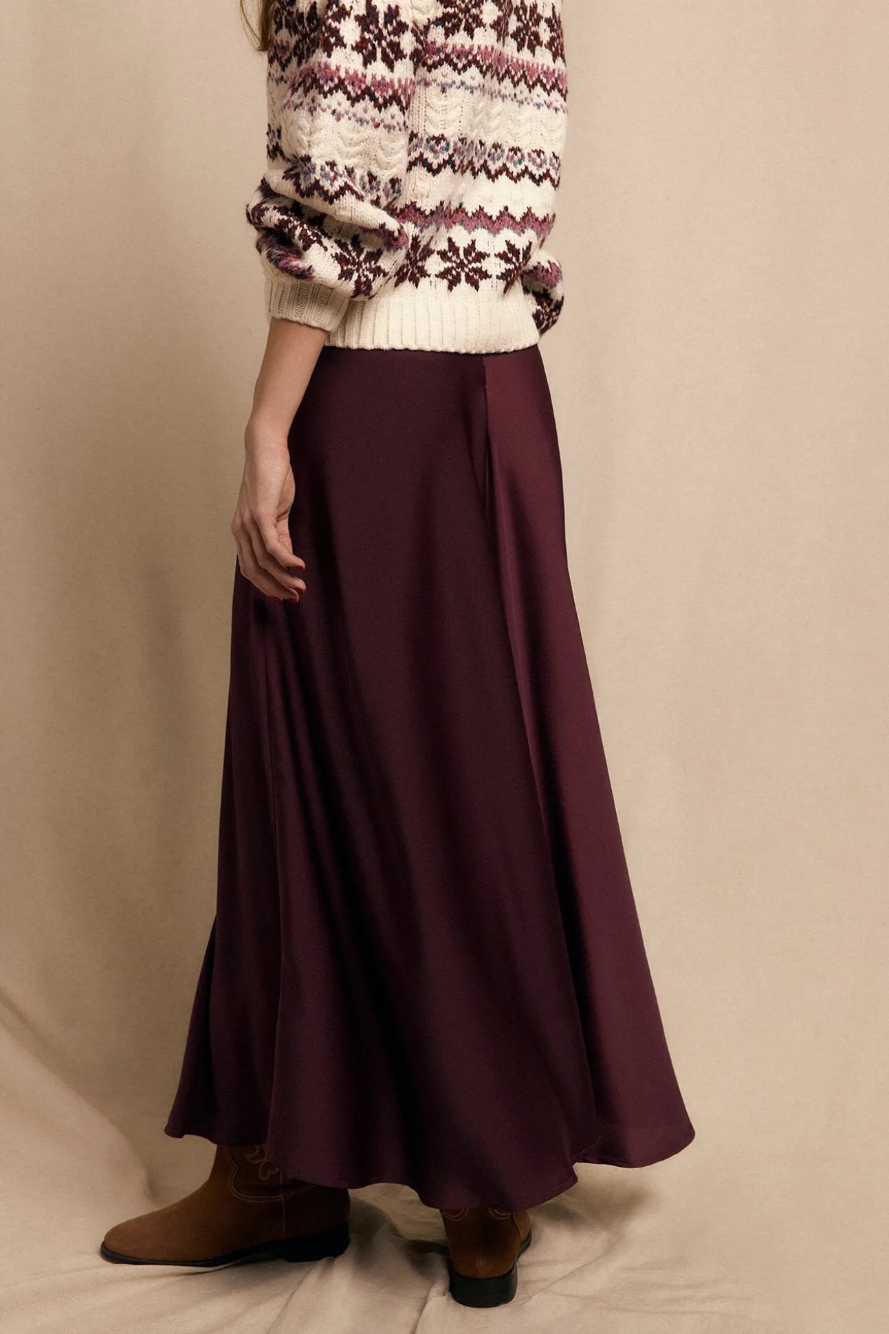 Falda satinada
