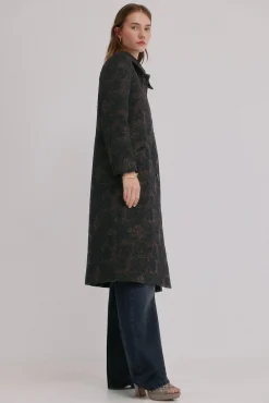 Fiorella. Sobrecasaca jacquard