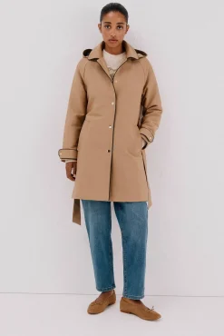 Gabardina acetinada capuz desmontável